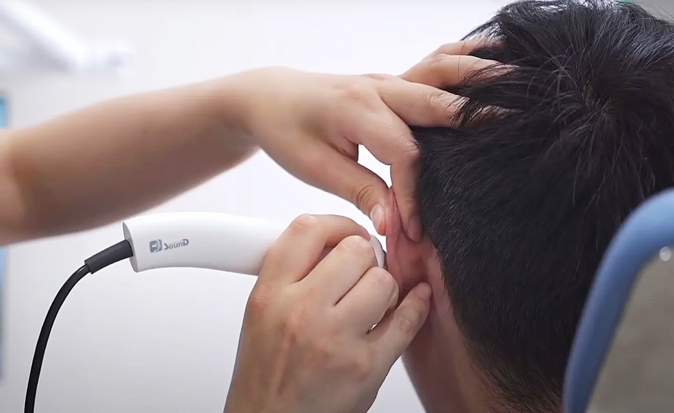 Otoscopes: How to Choose the Best One for Ear Health